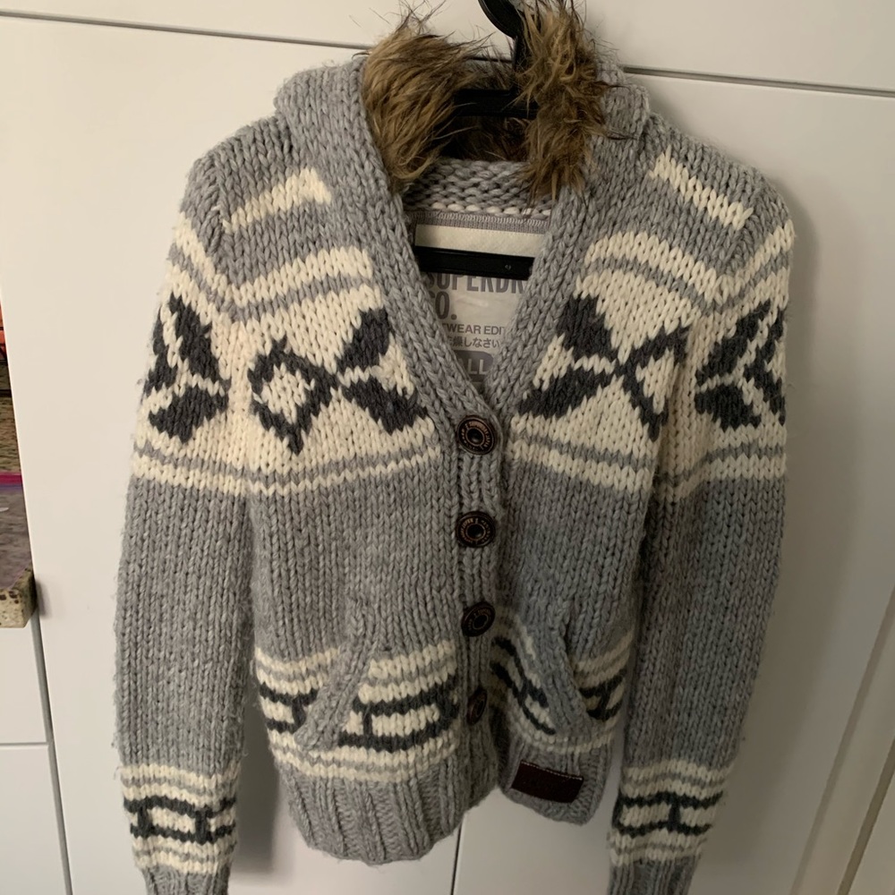 Superdry sweater